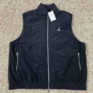 Jordan Men’s Essentials Winter Vest Black FD8628-010, Size XL (New)
